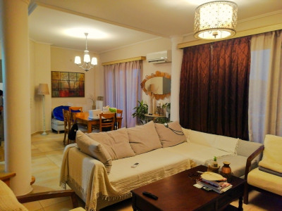 Lefkas_Town_Square_Apartment_02.jpg